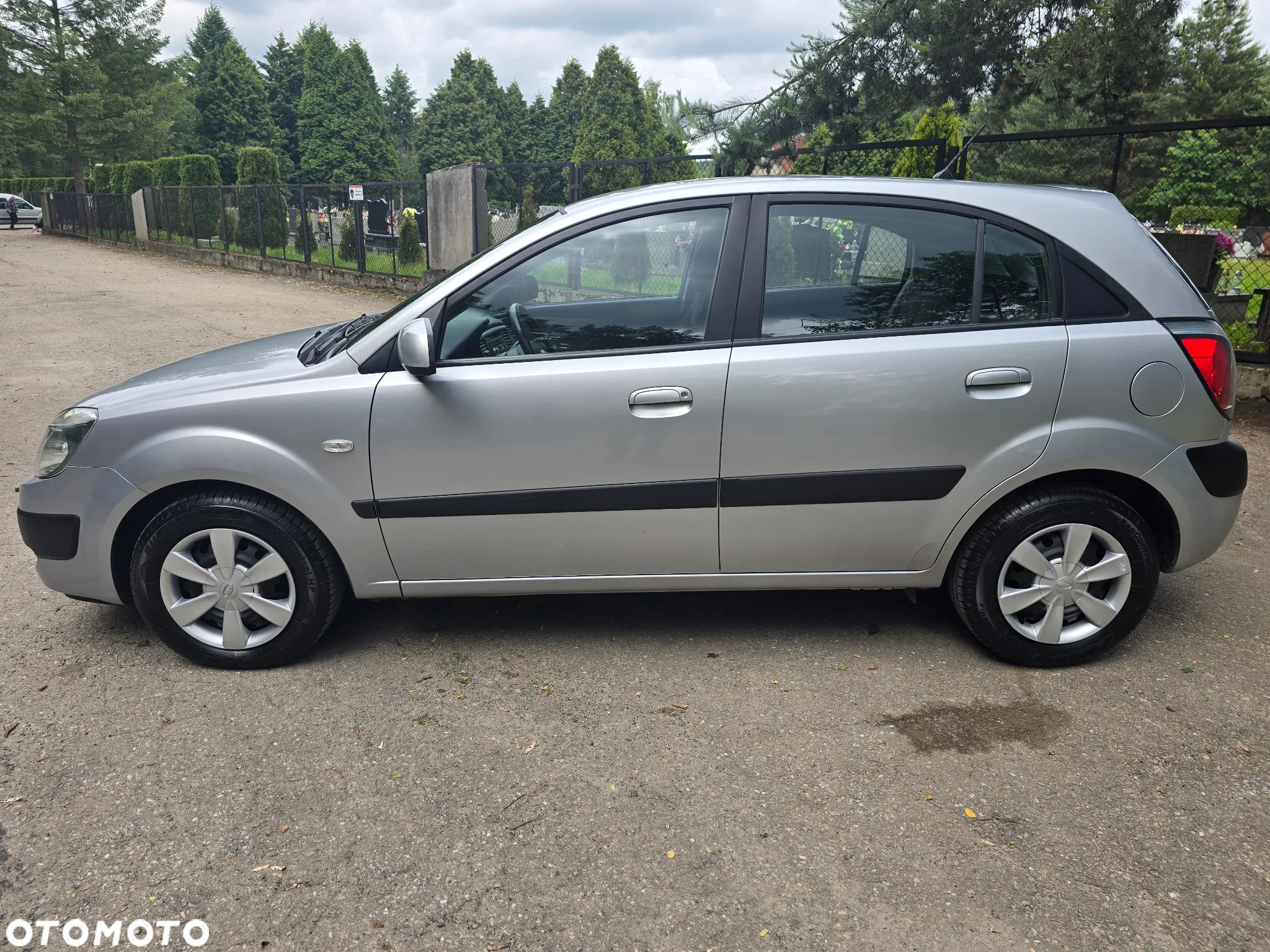 Kia Rio 1.4 Comfort - 3