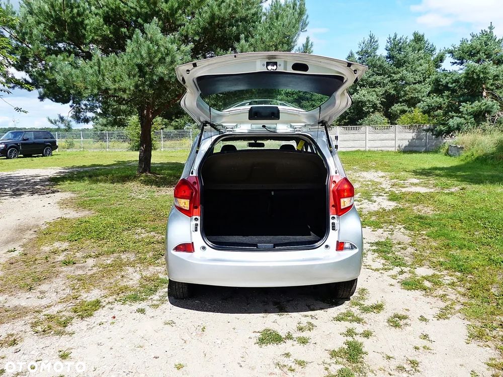 Toyota Verso S 1.33 VVT-i Life - 10
