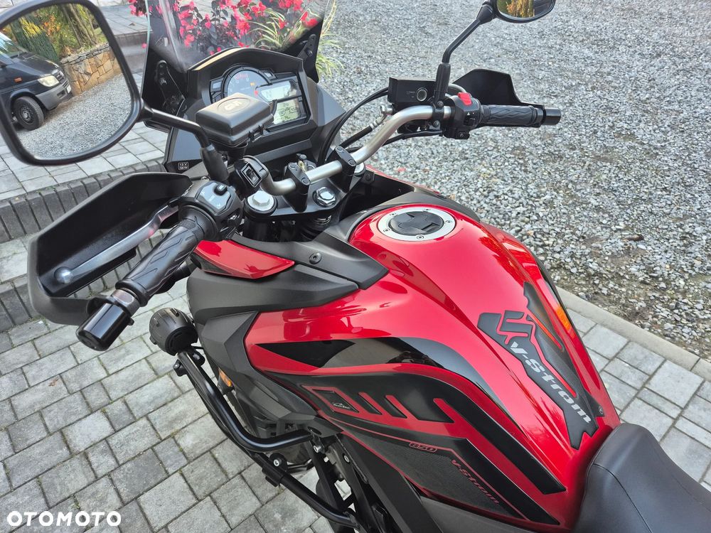 Suzuki DL - 27