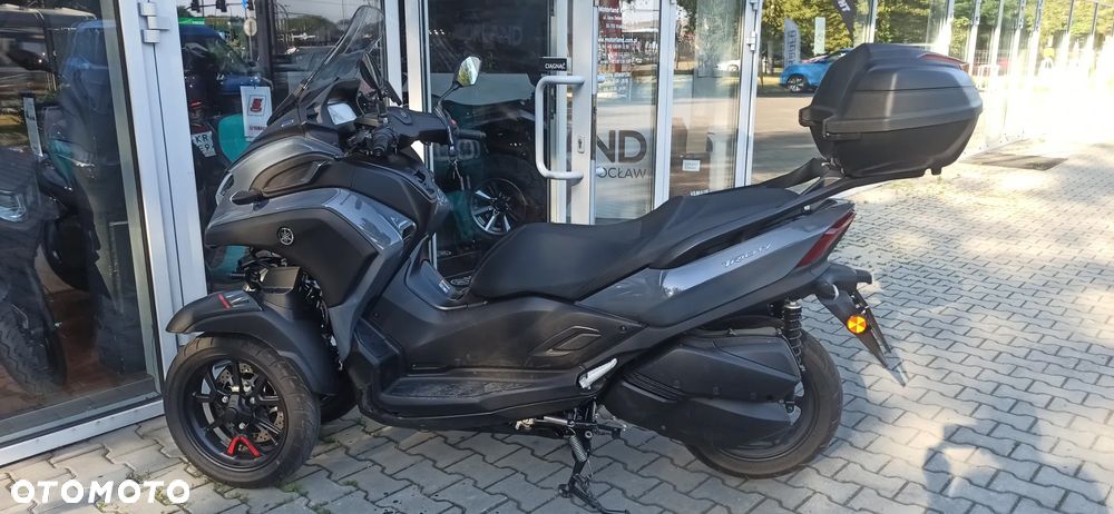 Yamaha Tricity - 1