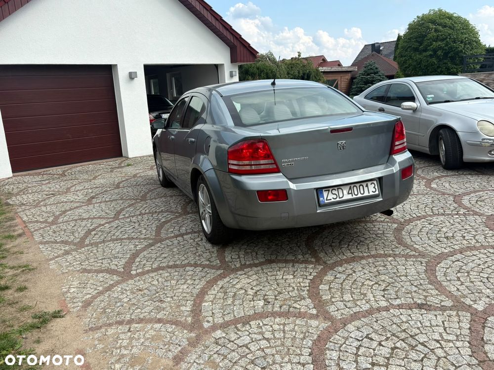 Dodge Avenger 2.0 CRD SE - 10