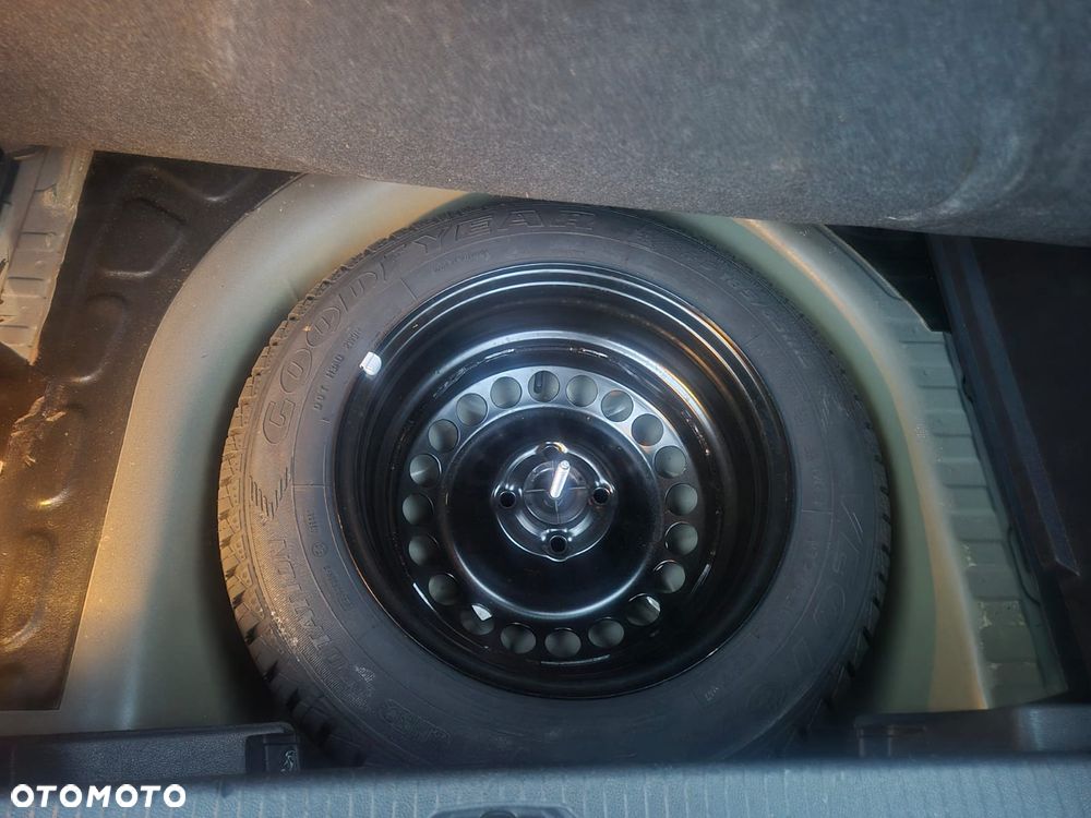 Opel Corsa - 28