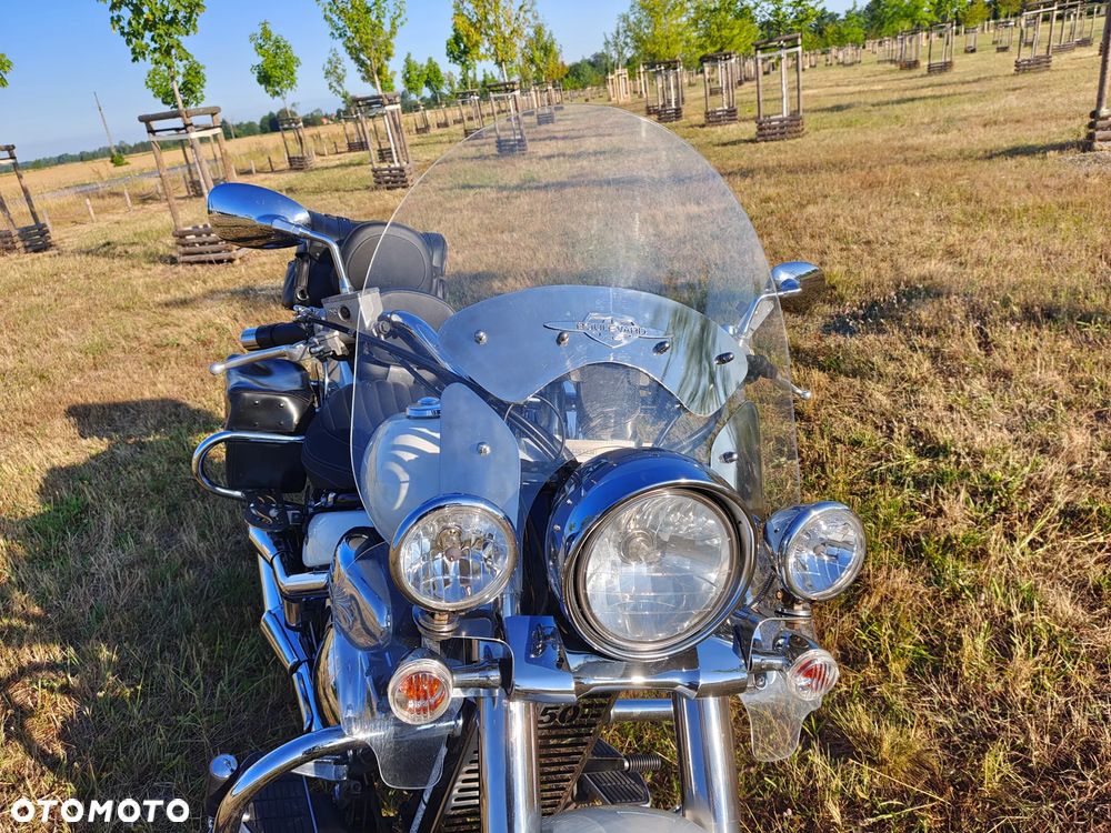 Suzuki VL 800 Volusia - Boulevard C50 - 10