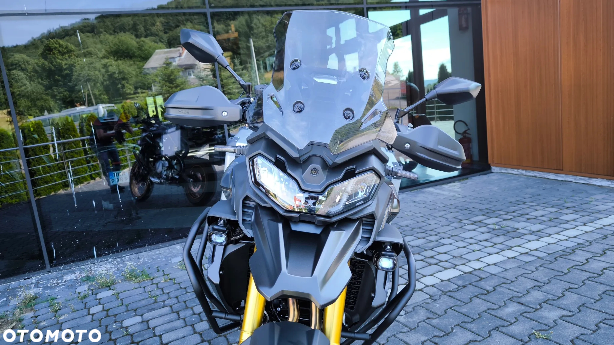 VOGE 900DSX - 32