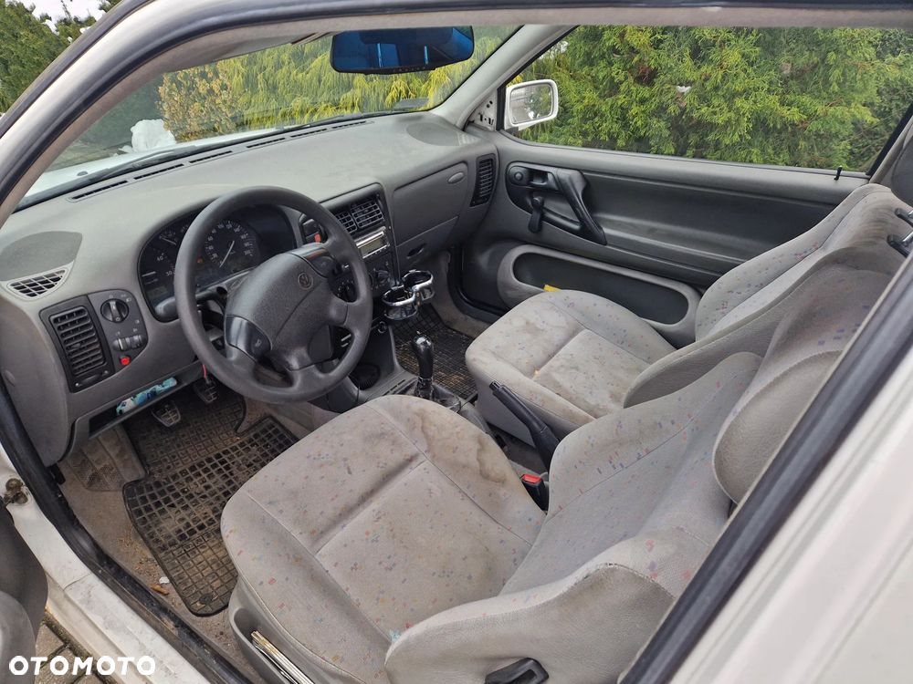 Volkswagen Polo 60 SDI - 8