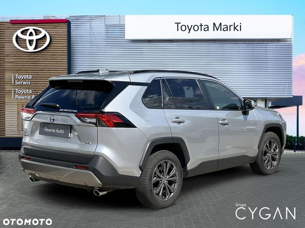 Toyota RAV4 - 5