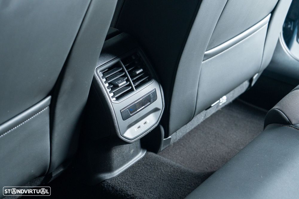 Cupra Formentor 1.4 e-Hybrid DSG VZ - 10