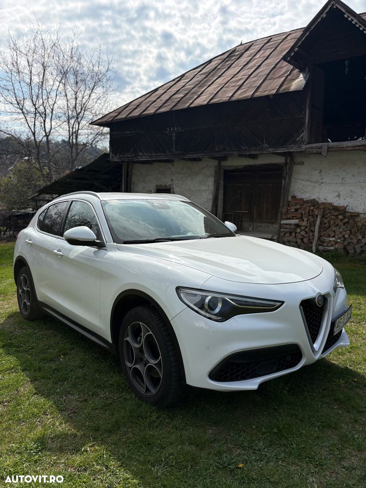 Alfa Romeo Stelvio 2.0 Turbo AWD AT8 Super - 1