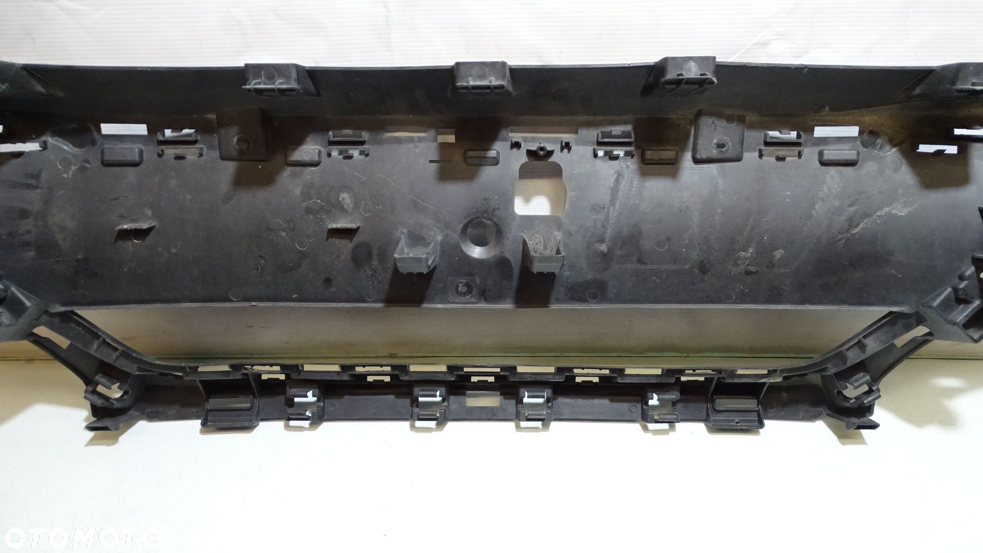 GRILL ATRAPA PEUGEOT 5008   9815317777 - 3