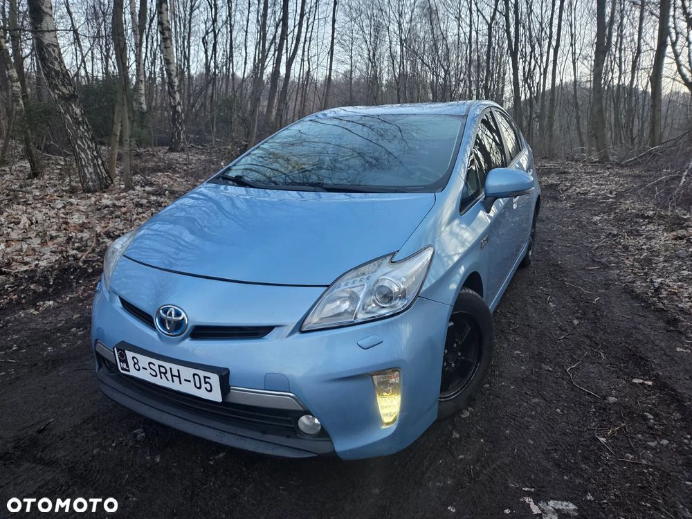 Toyota Prius 1.8 HSD Premium - 3