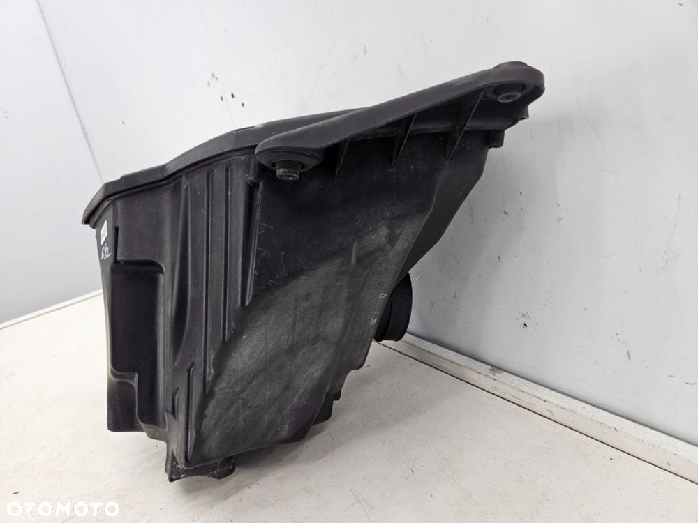 Obudowa filtra powietrza BMW E90 E91 E92 E93 2.5i 3.0i 04-12r. silnik N53B30 benzyna 8594558 - 4