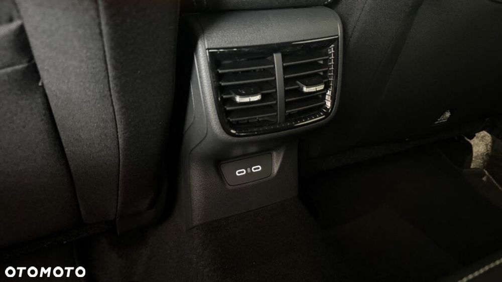 Skoda Fabia - 25
