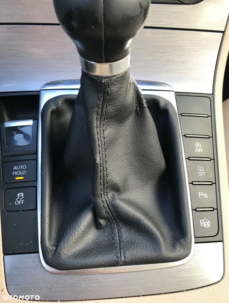 Volkswagen Passat ver-1-6-tdi-comfortline - 10