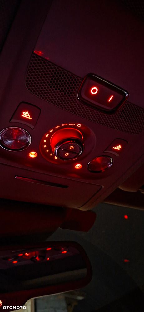 Audi A4 Avant 2.0 TDI Quattro Line - 39