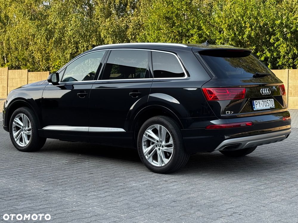 Audi Q7 - 3