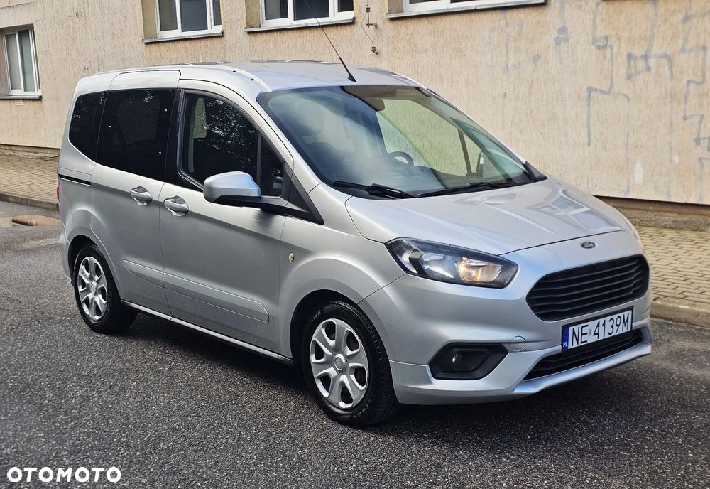 Ford Tourneo Courier 1.5 TDCi Trend - 5