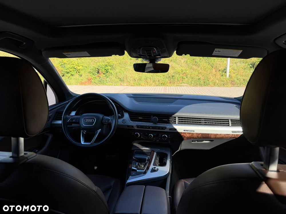 Audi Q7 - 18