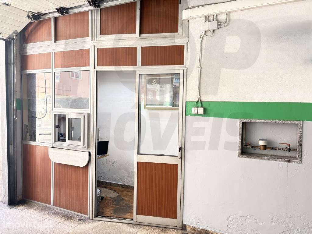 Oficina Chave na Mão - pronto a faturar com 2 portões no centro ama... - Grande imagem: 3/10