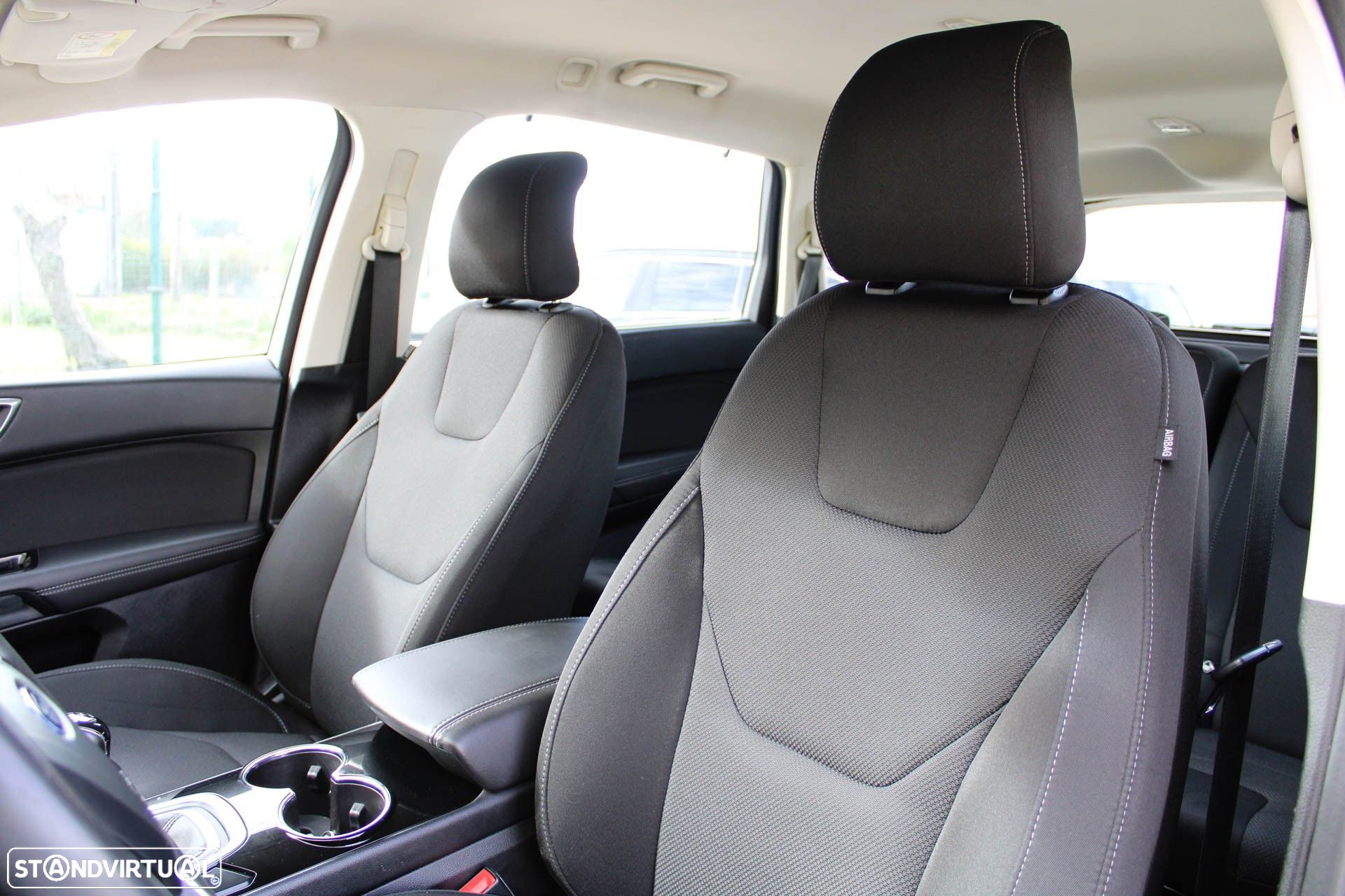 Ford S-Max 2.0 TDCi Titanium - 23