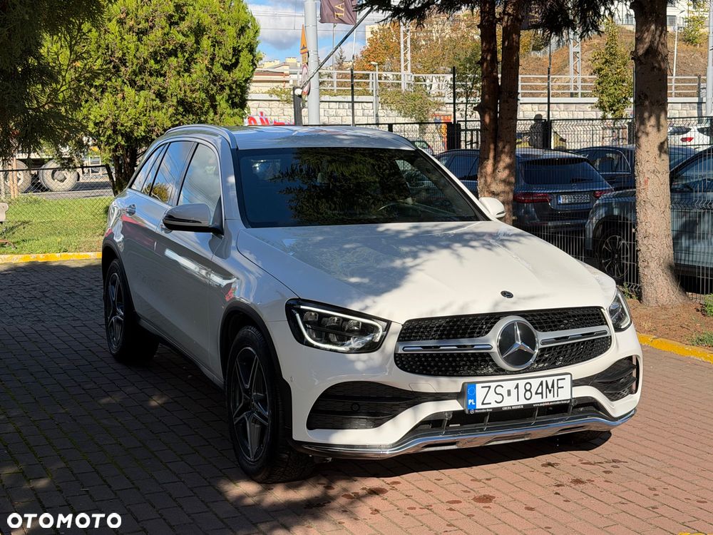Mercedes-Benz GLC 200 d 4-Matic Business Edition - 4