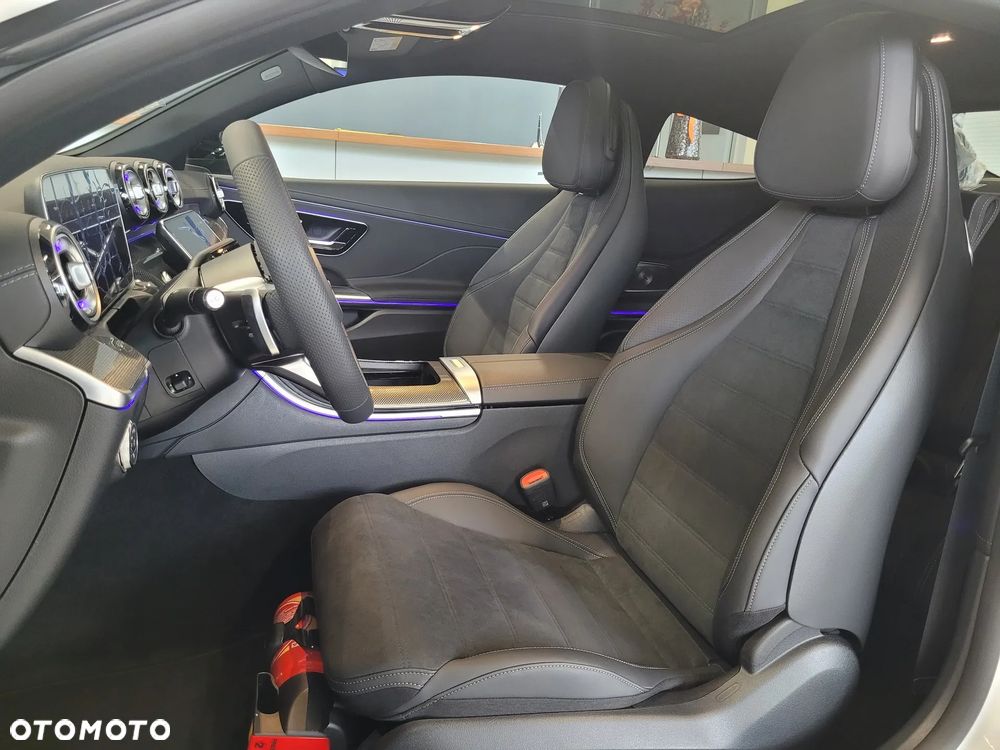 Mercedes-Benz CLE 300 mHEV 4-Matic AMG Line - 5