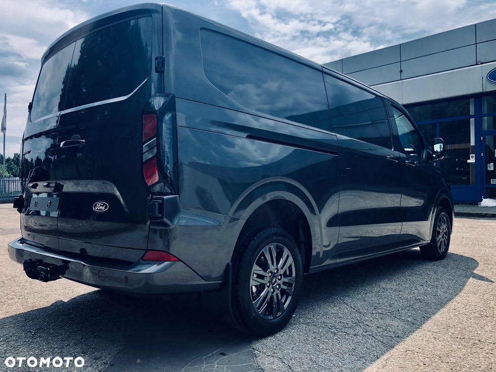 Ford Transit Custom Van Limited 2.0 170KM  FWD - 4