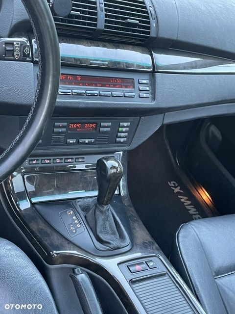 BMW X5 - 12