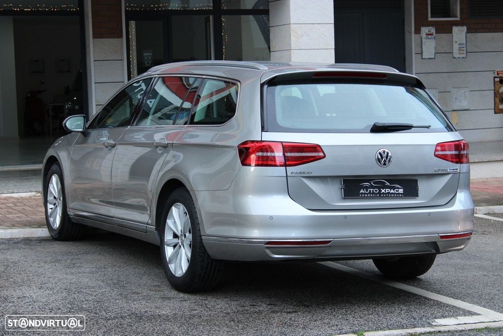 VW Passat Variant 2.0 TDi Highline DSG - 9