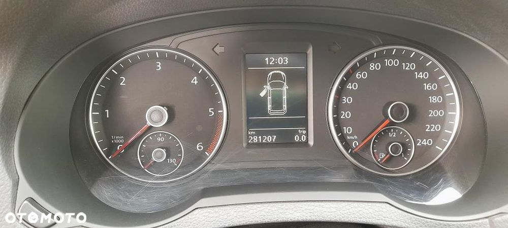 Volkswagen Sharan 2.0 TDI BlueMotion Technology Trendline - 9