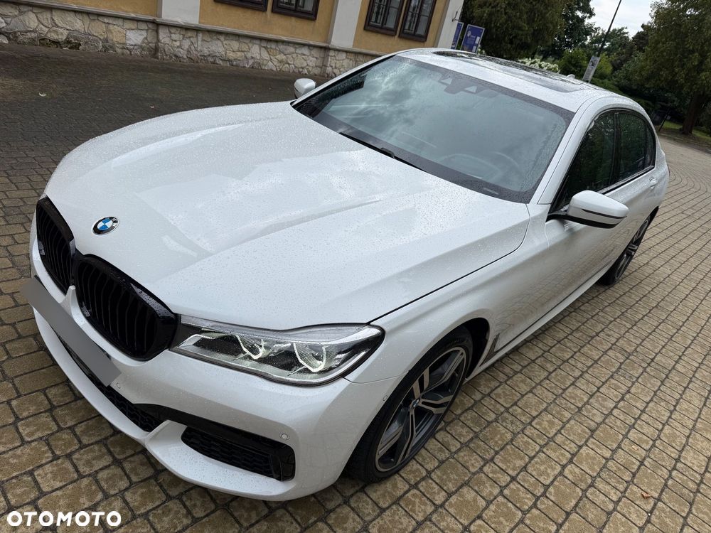 BMW Seria 7 750Li xDrive - 3
