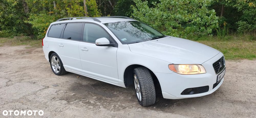 Volvo V70 2.5T Momentum - 4
