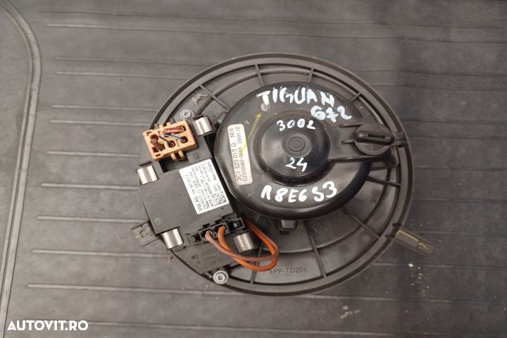 Ventilator aeroterma 3C1820015Q 3C1820015Q Volkswagen VW Tiguan 1 [fa - 1