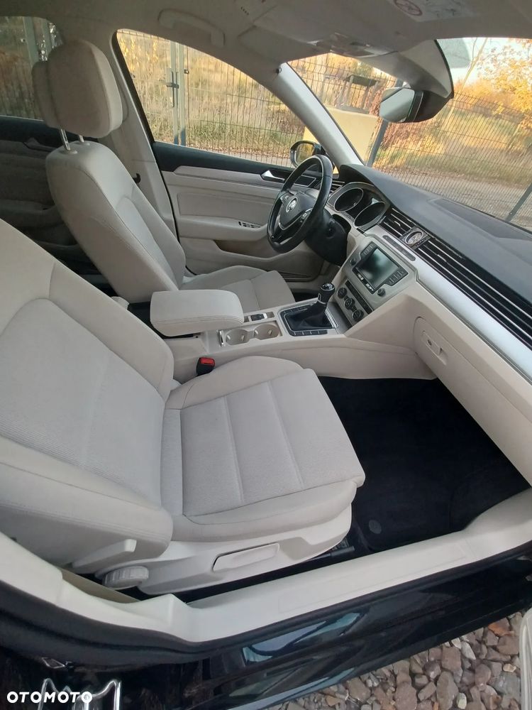 Volkswagen Passat 2.0 TDI BMT Comfortline - 4