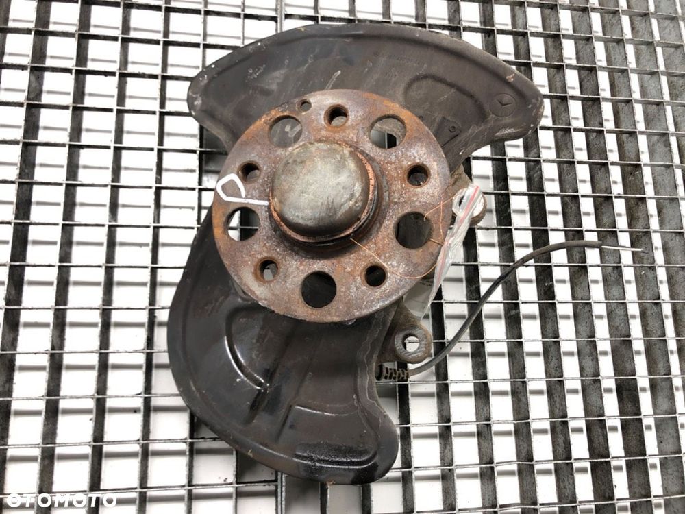 ZWROTNICA PRAWY PRZÓD  MERCEDES-BENZ KLASA C (W204) 2007 - 2015 C 220 CDI (204.002) 125 kW [170 KM] - 1