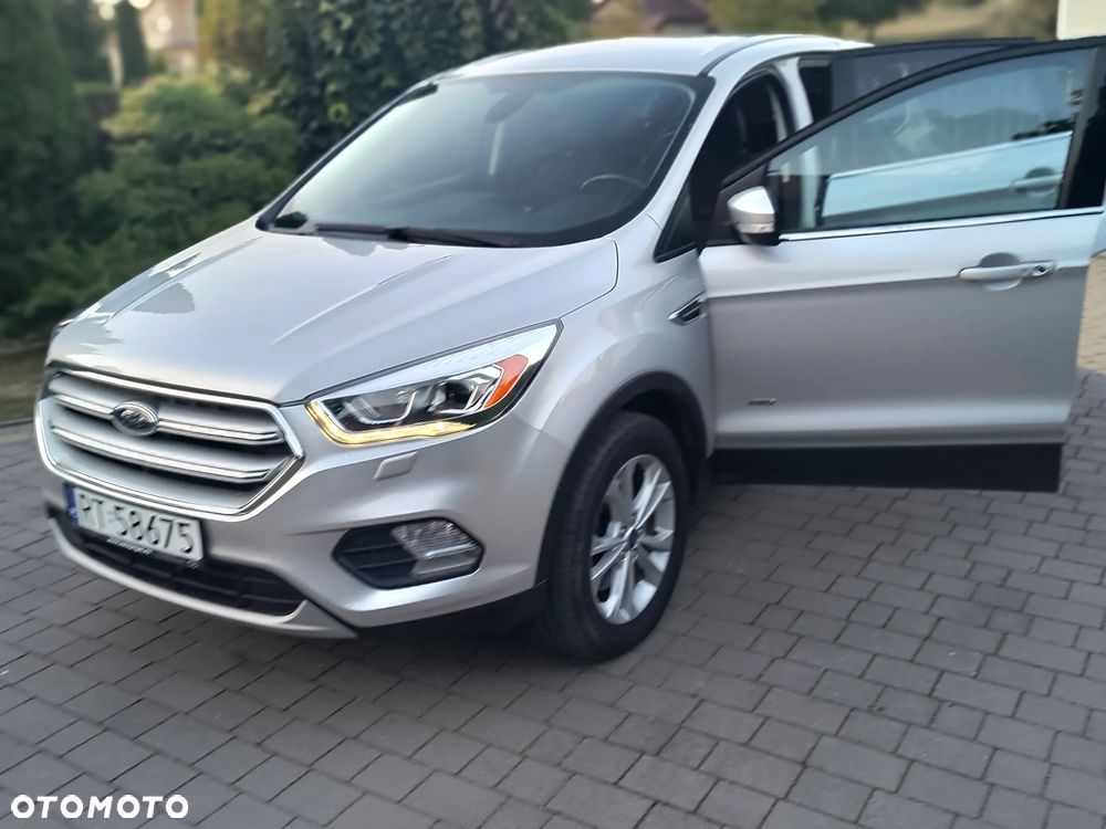 Ford Kuga 2.0 TDCi 4WD Titanium - 6