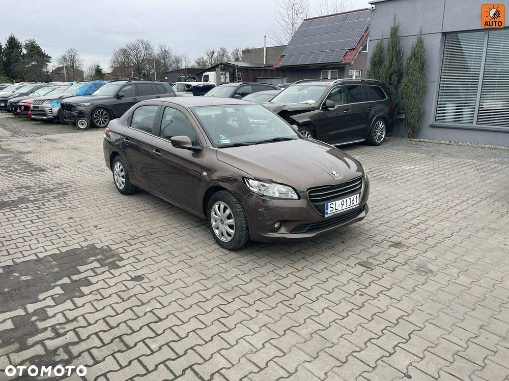 Peugeot 301 1.2 VTi/Pure Tech Active - 1