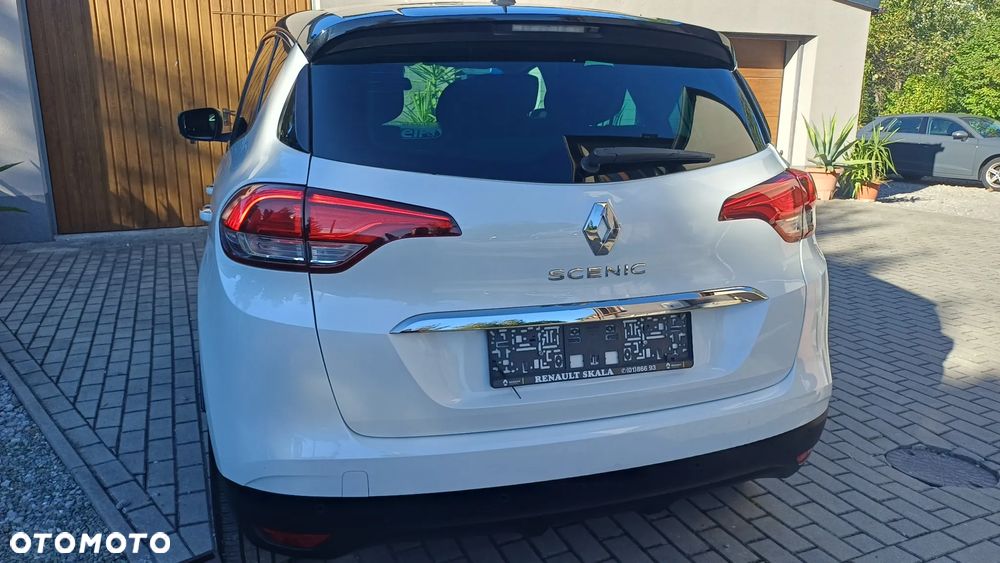 Renault Scenic ENERGY dCi 130 Start & Stop Euro 6 Bose Edition - 13