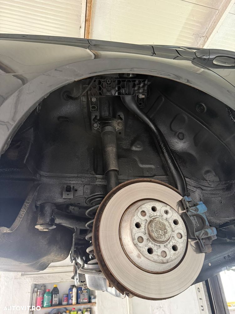 VOLKSWAGEN Passat 2015 — imagine 16