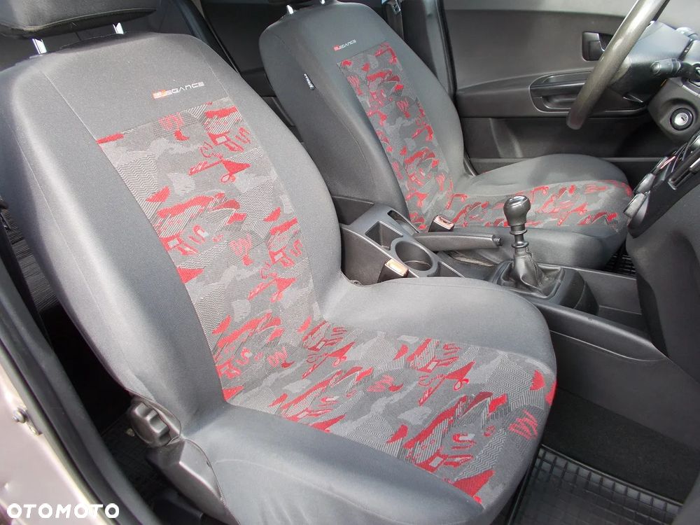 Kia Ceed 1.4 Comfort - 13