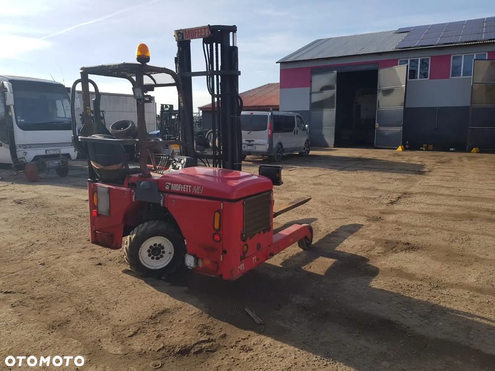 Moffett M4 20.1 2000kg - 9
