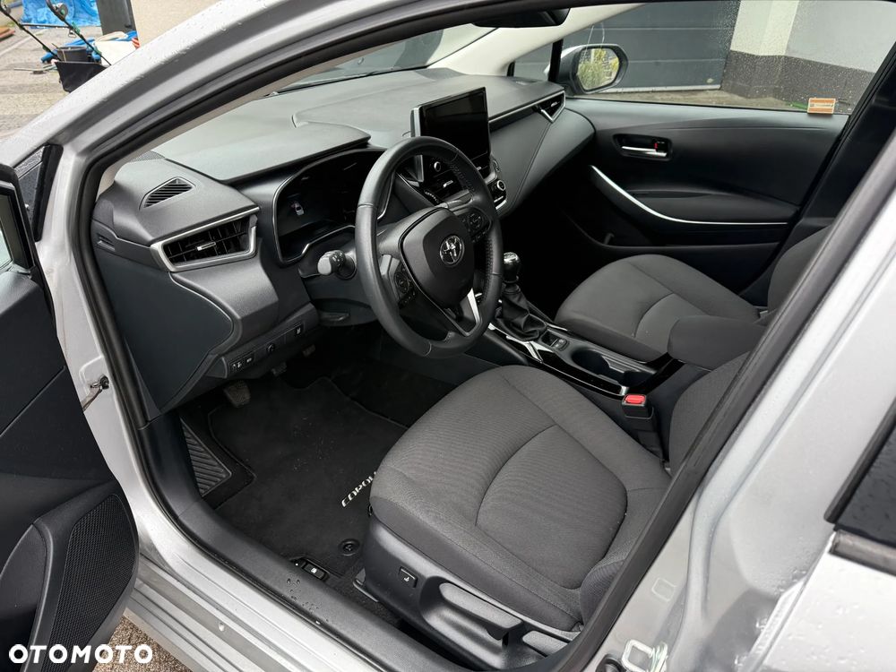 Toyota Corolla 1.5 Comfort - 9