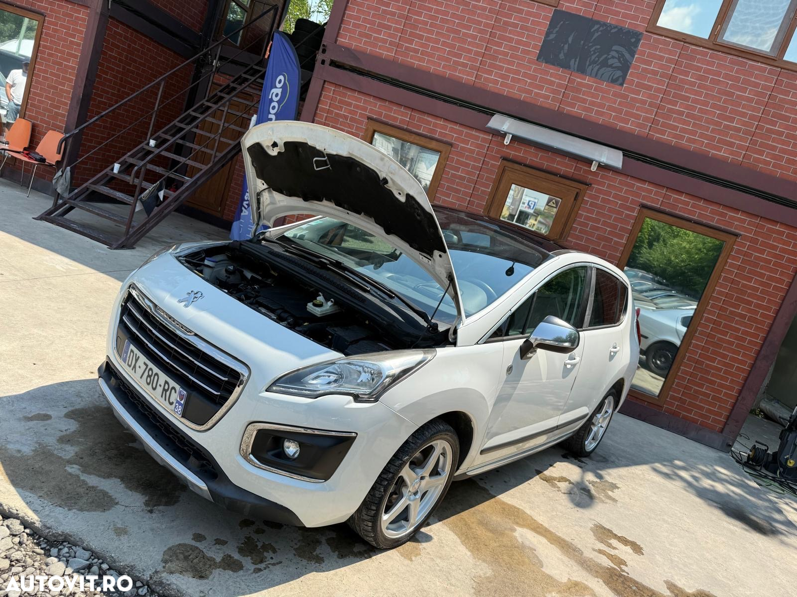 Peugeot 3008 PureTech 130 Stop & Start GPF Crossway - 37