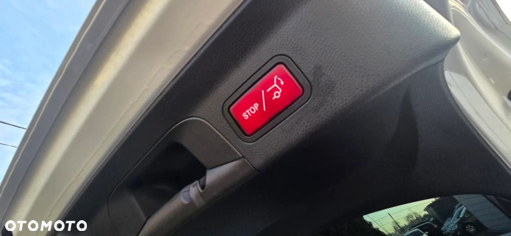 Mercedes-Benz GLC 220 d 4Matic 9G-TRONIC AMG Line - 34