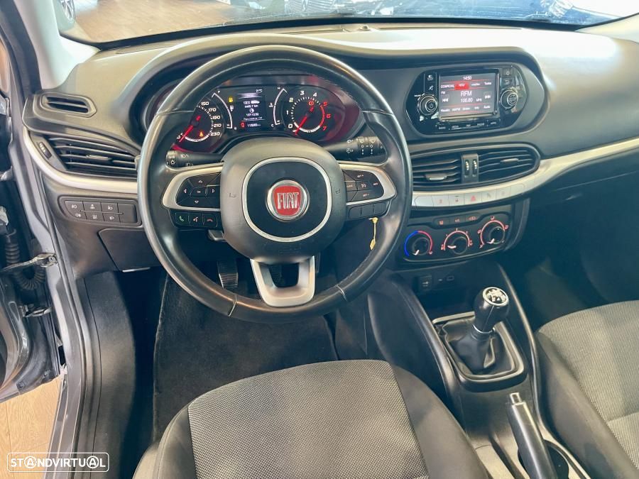 Fiat Tipo Station Wagon 1.3 M-Jet Lounge - 10