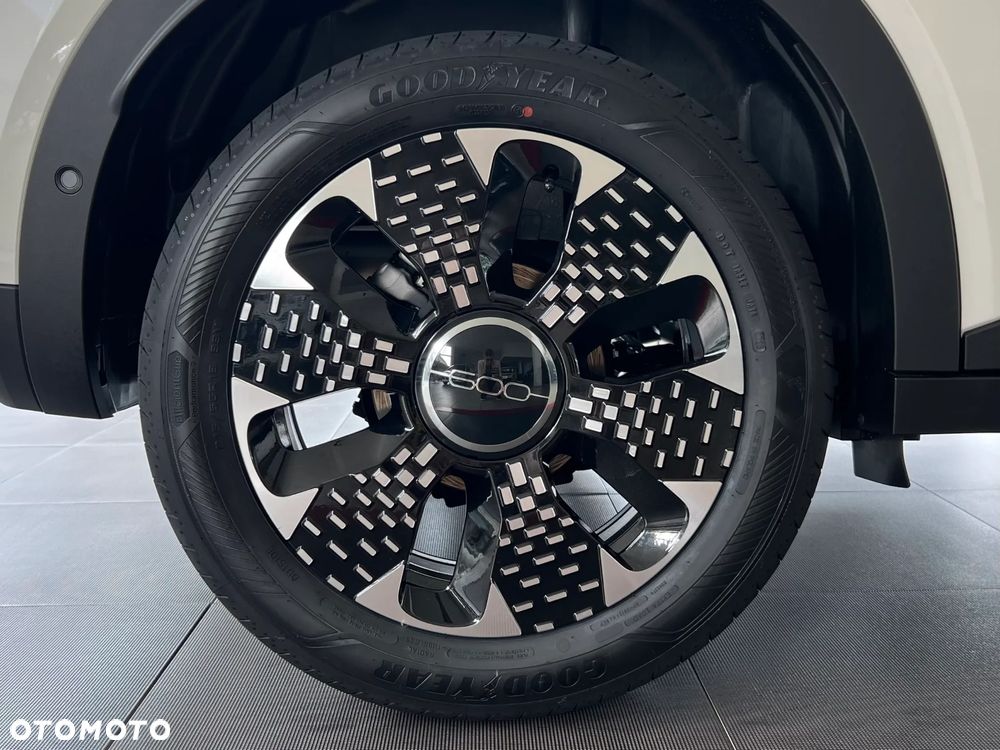 Fiat 600 1.2 Turbo La Prima eDCT - 23