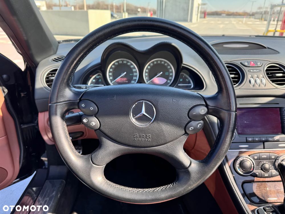 Mercedes-Benz SL - 30