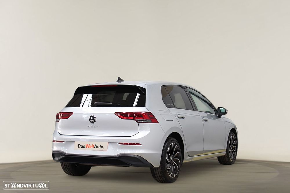 VW Golf 1.0 TSI Life - 4