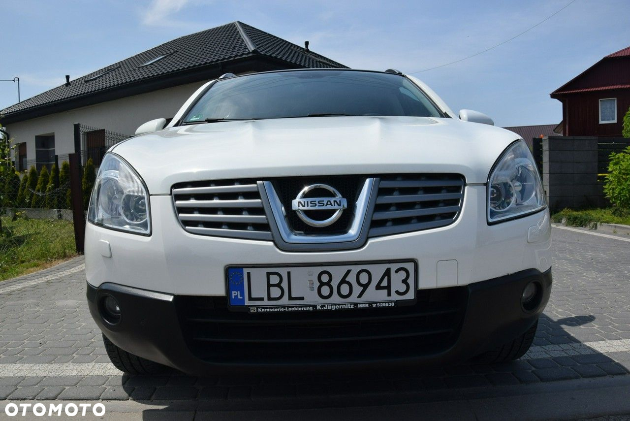 Nissan Qashqai 2.0 dCi 4 x 4 DPF lounge - 6