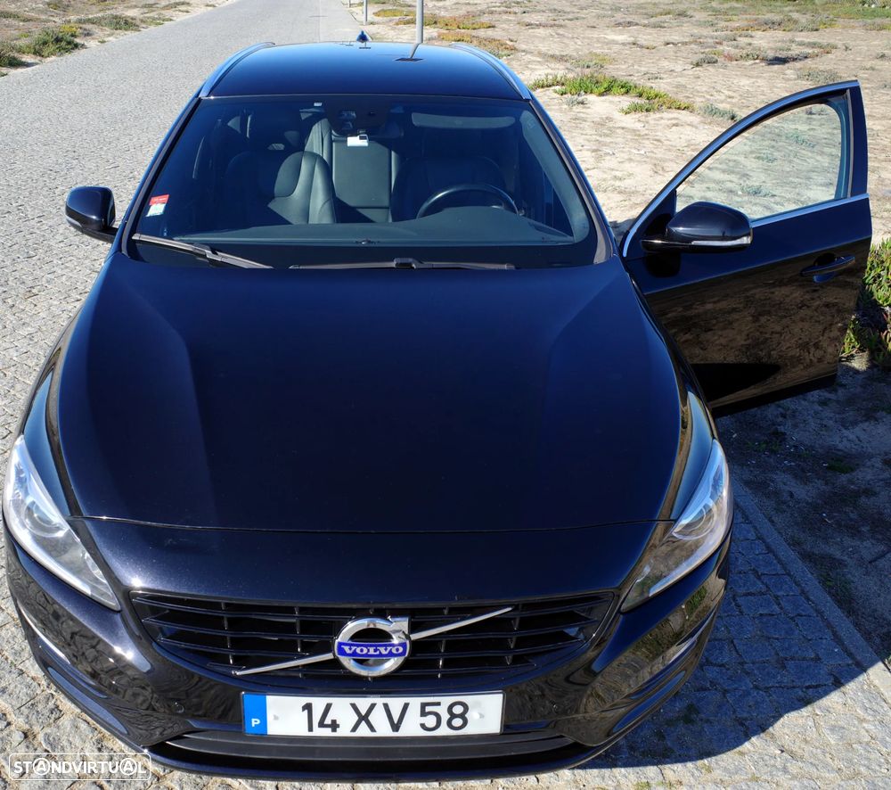 Volvo V60 D6 Plug-In-Hybrid AWD Geartronic Summum - 23