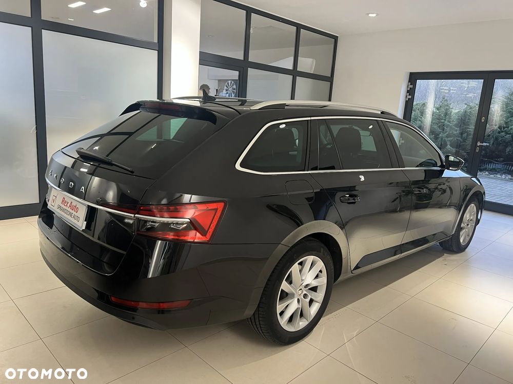 Skoda Superb 1.5 TSI Ambition DSG - 7